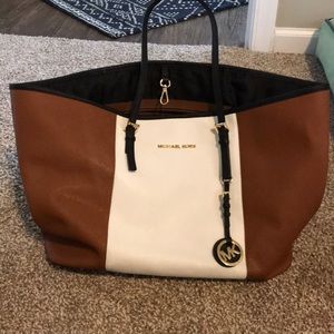 Michael Kors tote